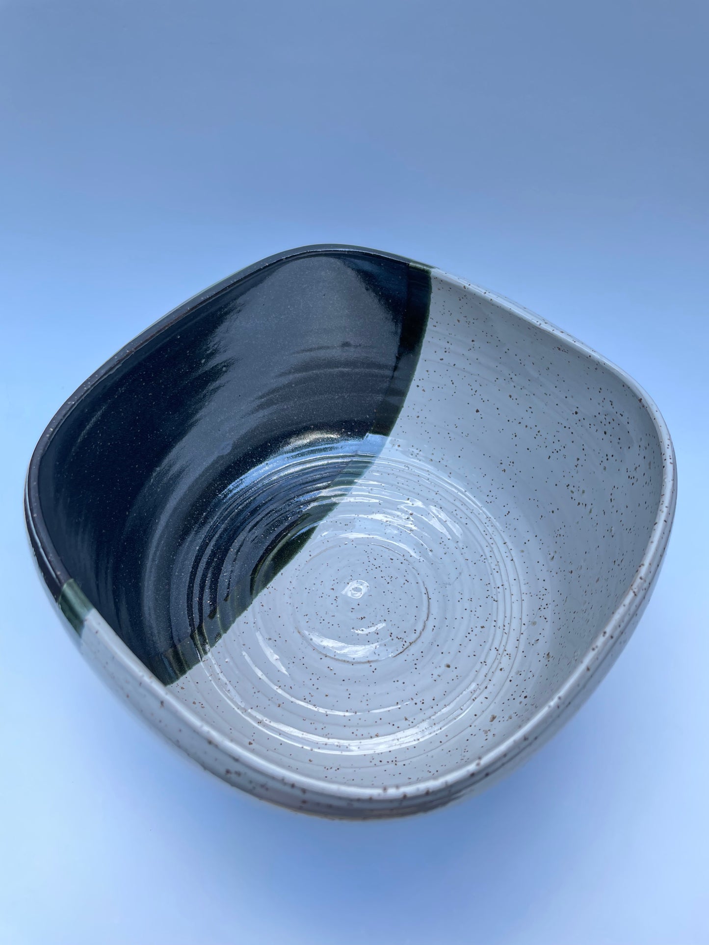 Diamond Mouth Bowl